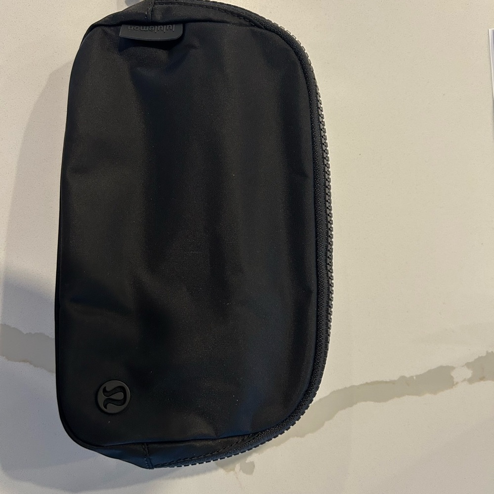 NWT lululemon athletica crossbody bag